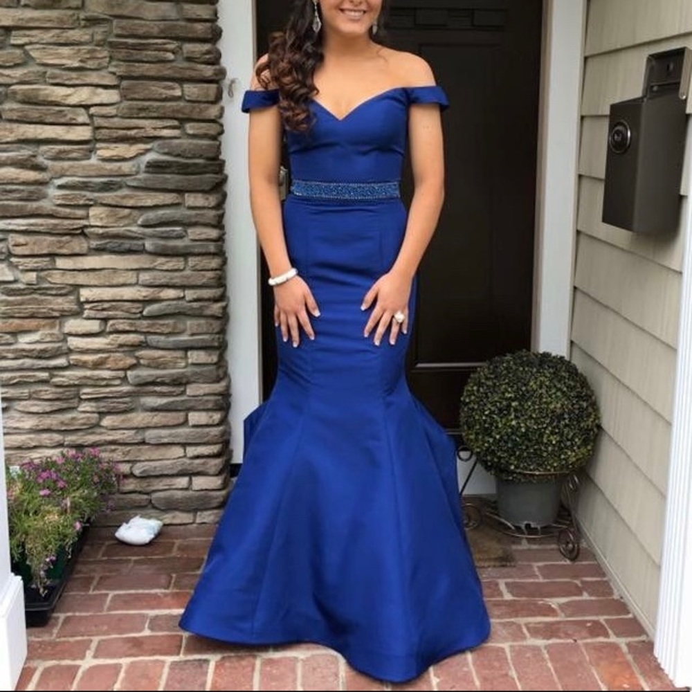 Prom dress